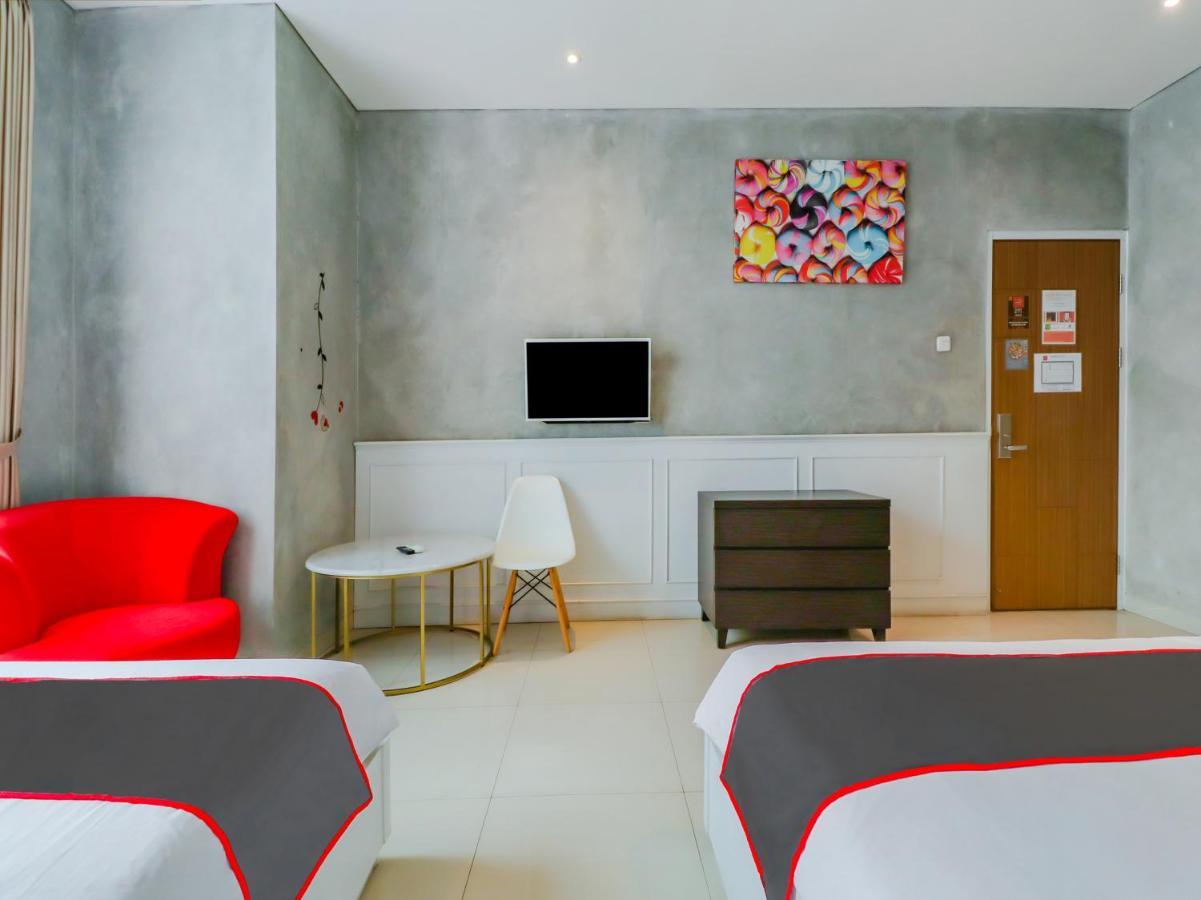 Super Oyo Collection O 31 The Batik Bed And Coffee Bandung Hotel Kültér fotó
