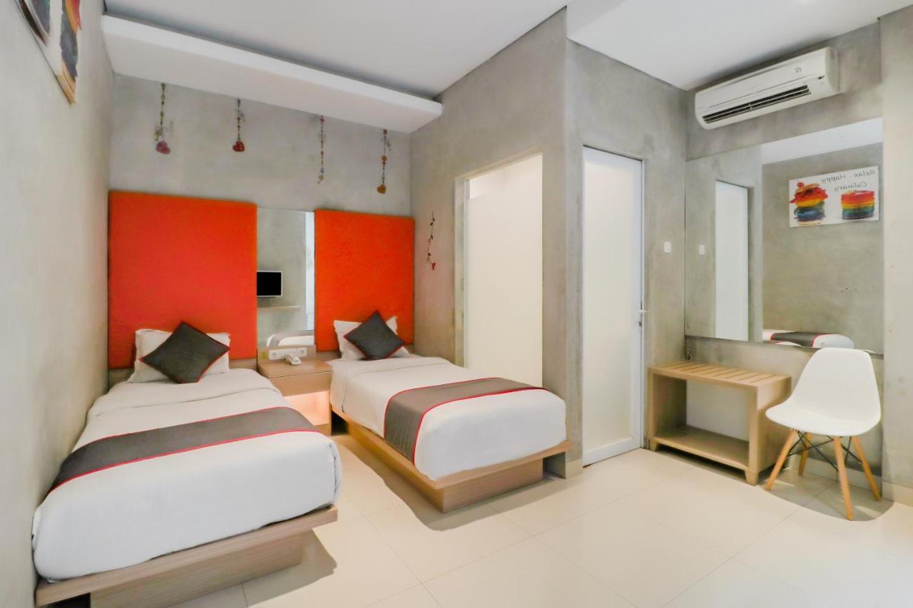 Super Oyo Collection O 31 The Batik Bed And Coffee Bandung Hotel Kültér fotó